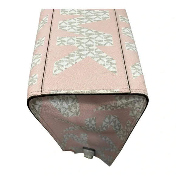 MICHAEL KORS KENLY LARGE NS
SIGNATURE TOTE PINK “POWDERED BLUSH” 🩷 PRISTINE! - Picture 5 of 9